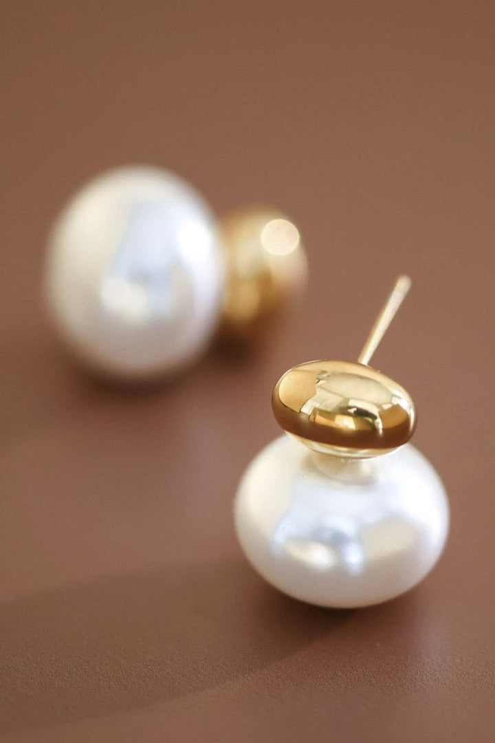 Pearl Stud Earring