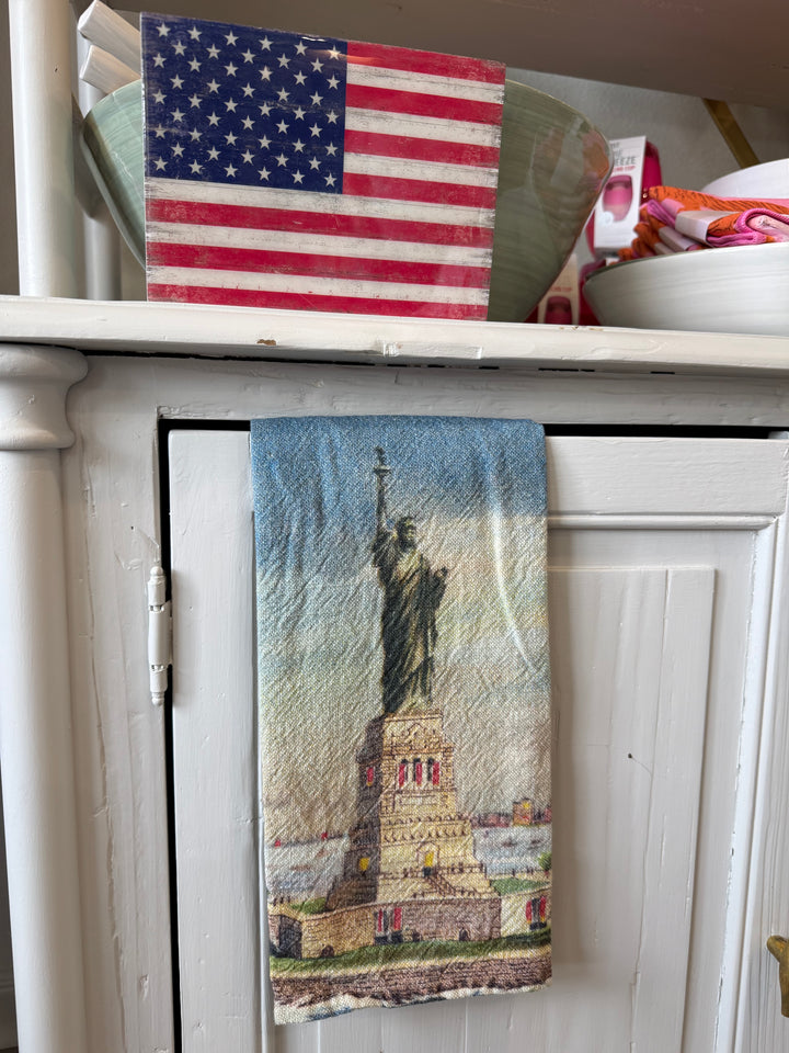 Vintage Statue Of Liberty Kitchen Towel