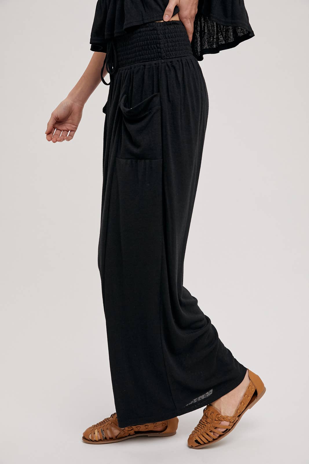 RELAXED KNIT SMOCKED TOP AND WIDE PANTS SET