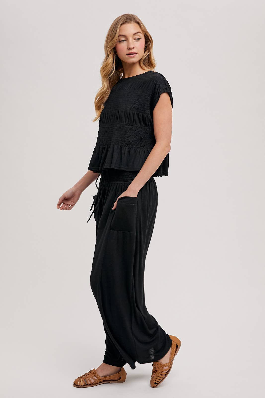RELAXED KNIT SMOCKED TOP AND WIDE PANTS SET