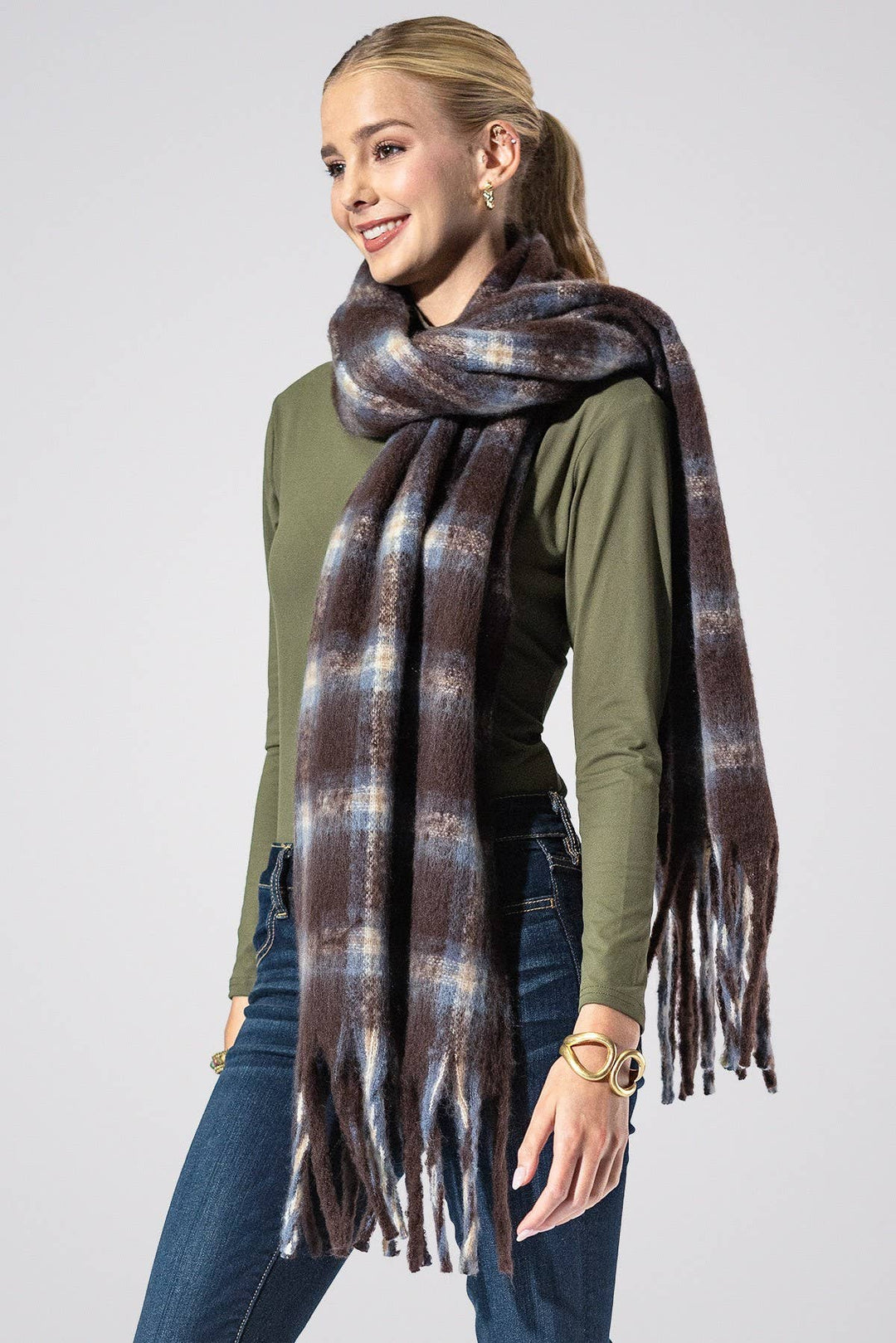 Yarn-dyed Checkered Brown Fringe Scarf