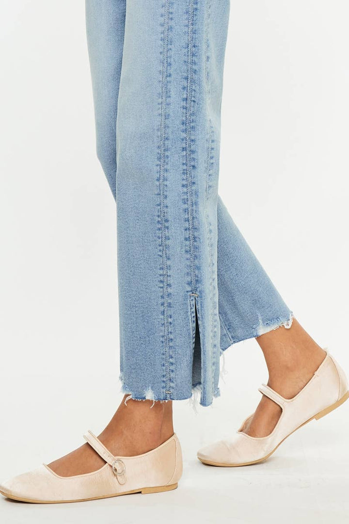 Sonia MID RISE STRAIGHT LEG JEANS