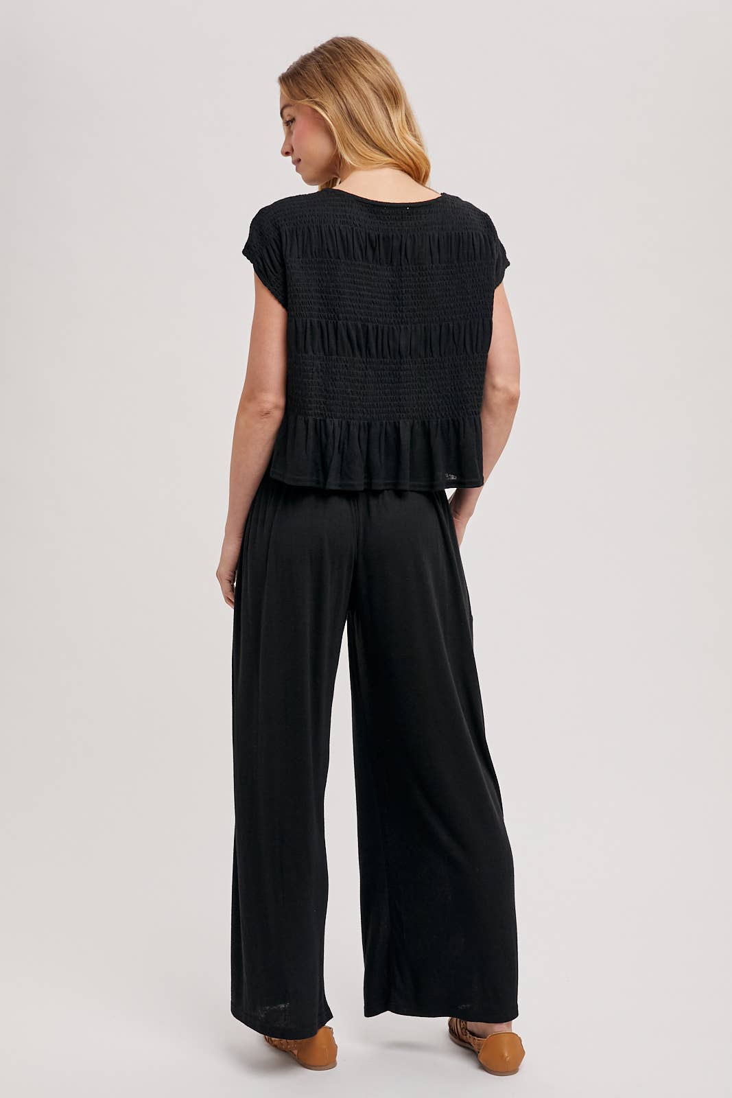 RELAXED KNIT SMOCKED TOP AND WIDE PANTS SET