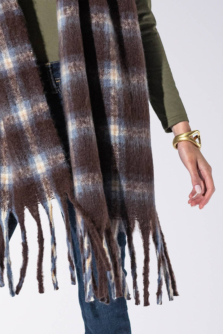 Yarn-dyed Checkered Brown Fringe Scarf
