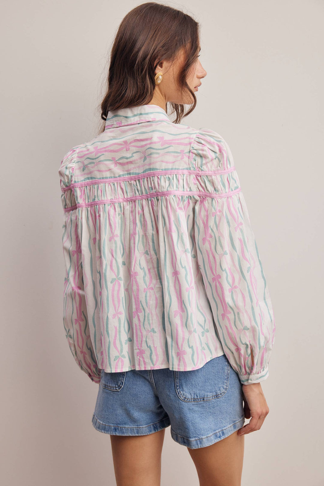 Ribbon Stripe Puff Sleeve Blouse