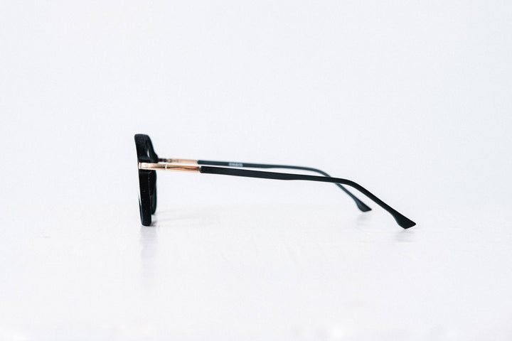 Mykonos | Black Velvet