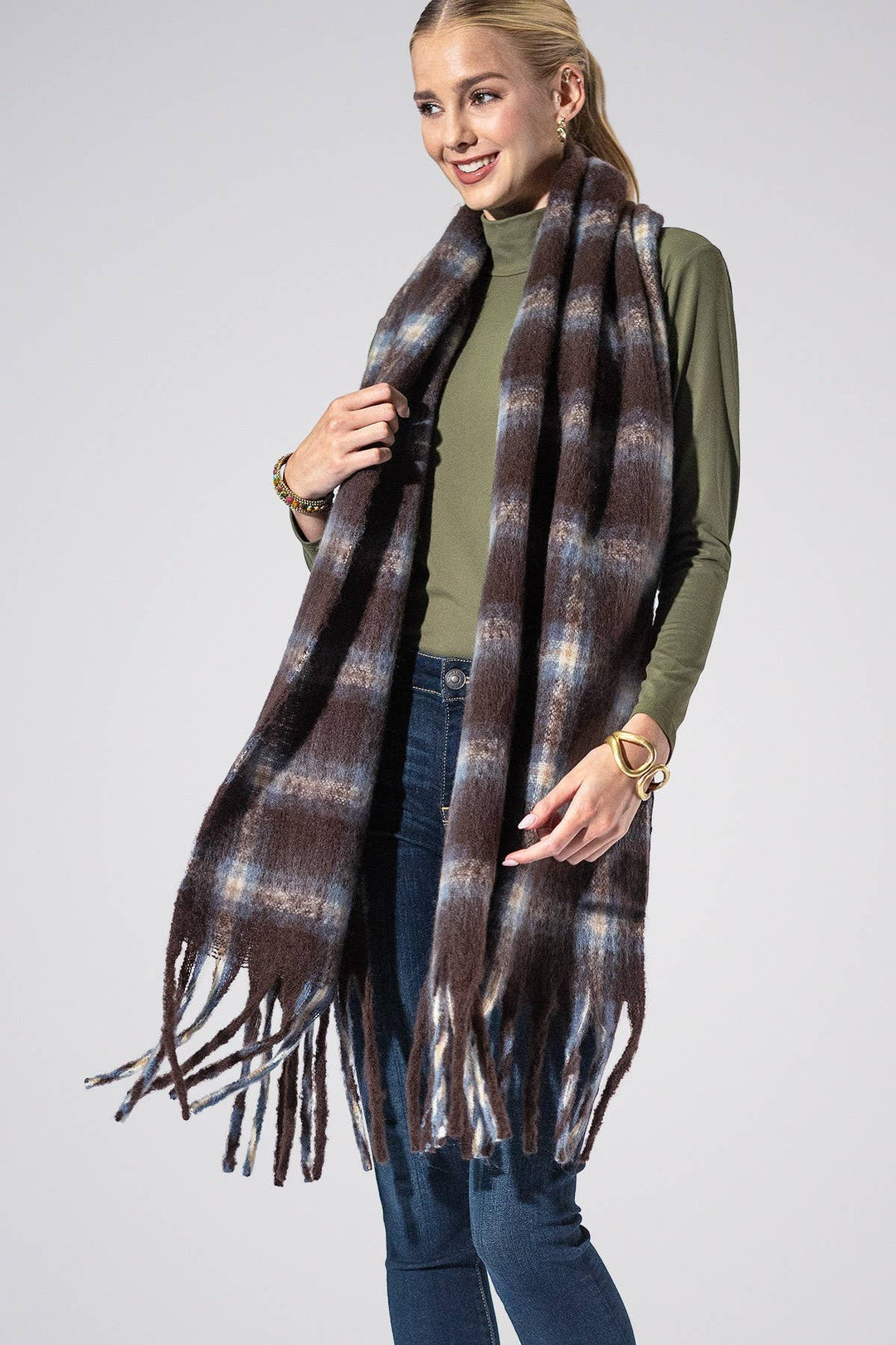 Yarn-dyed Checkered Brown Fringe Scarf
