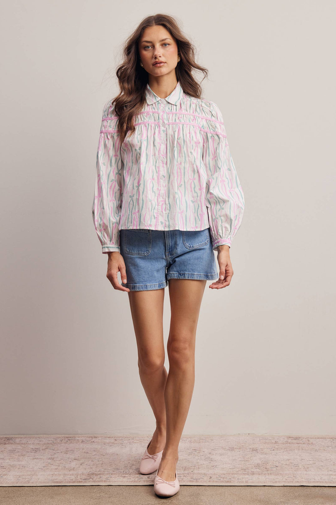 Ribbon Stripe Puff Sleeve Blouse