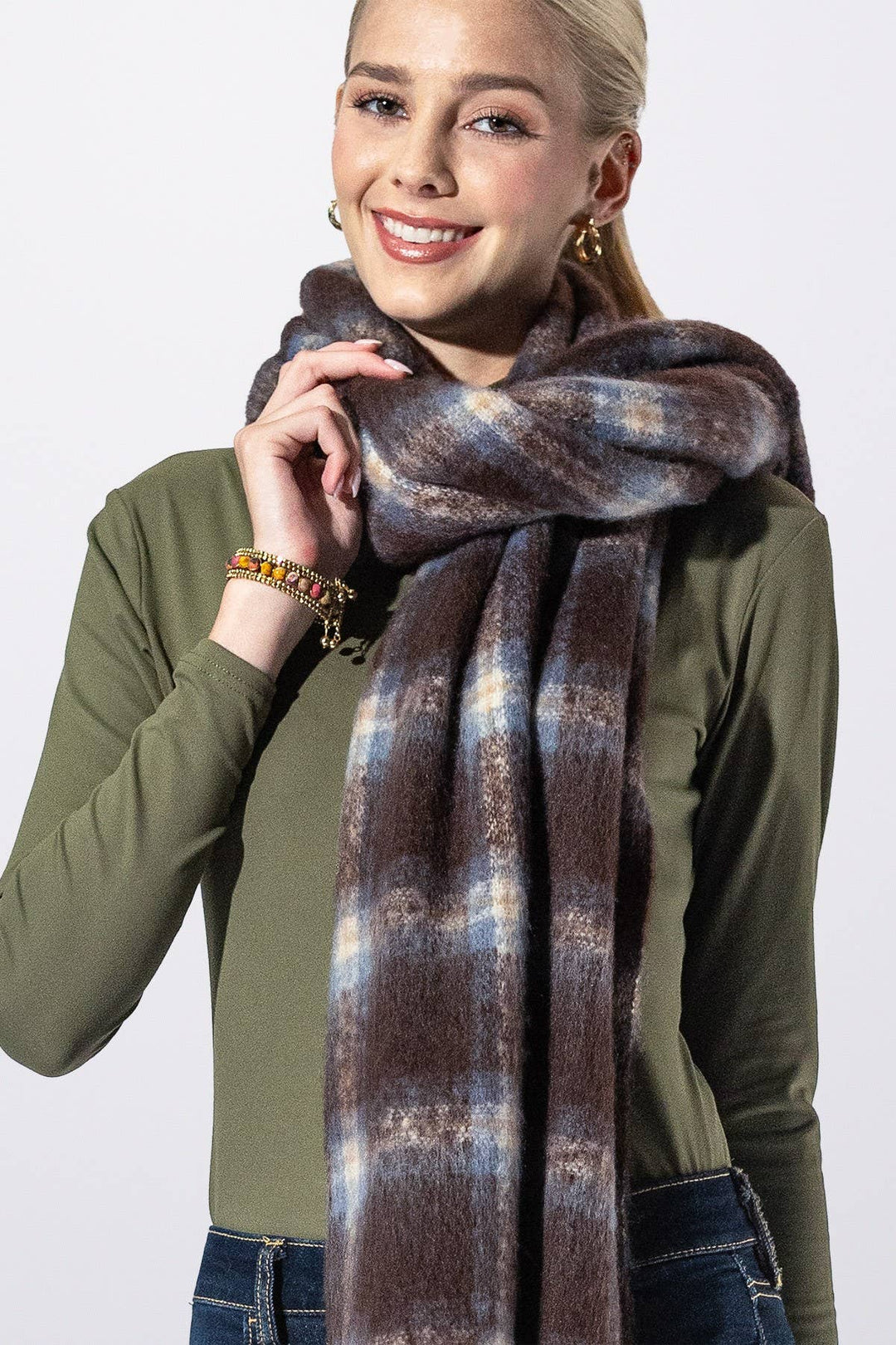 Yarn-dyed Checkered Brown Fringe Scarf