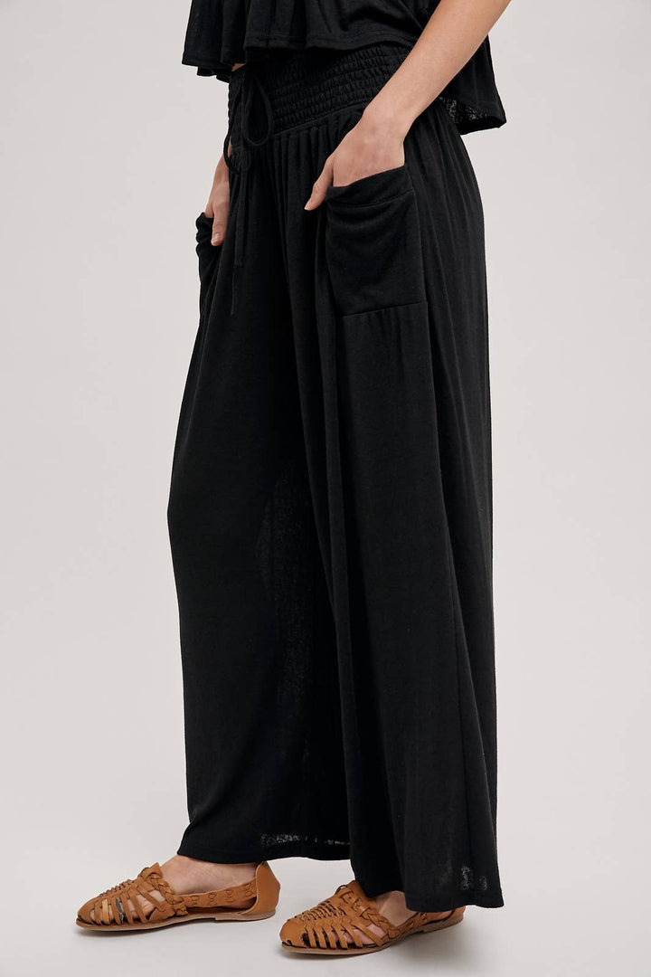 RELAXED KNIT SMOCKED TOP AND WIDE PANTS SET